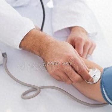 如何理解并应对同事超早到岗的心态与行为？